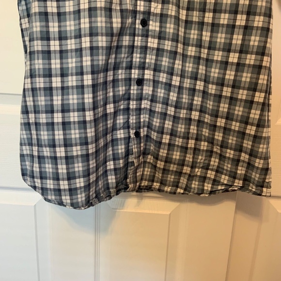 Columbia Men's Short Sleeved Plaid Button Down Shirt Blue White Size XL - Picture 10 of 12
